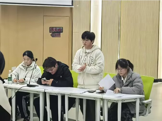 hԴ܇(ch) ԒGɫС܇(ch)v241F(tun)֧}F(tun)qՓِo(j)(sh)